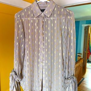 Beatiful light designer top with sparkling gold accents by Banaba Republic. New